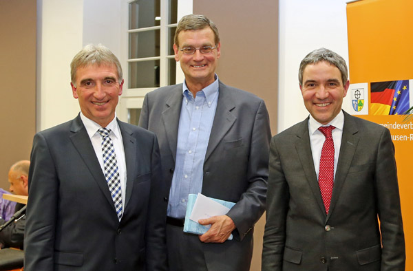 Das Archivfoto vom 13. März 2015 zeigt von links nach rechts: Karl Klein, Theo Sauer und Dr. Stephan Harbarth.